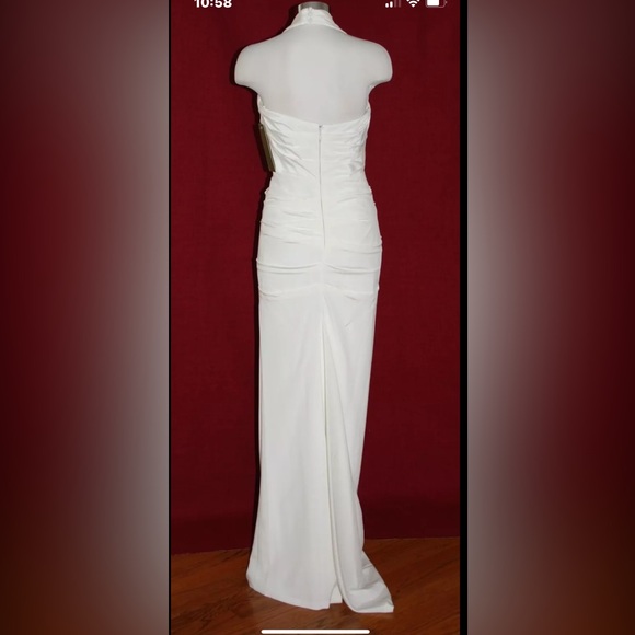 NICOLE MILLER BRIDAL
WEDDING GOWN FJ0019 Sz 0 NWT Retail $1200 - Picture 7 of 8